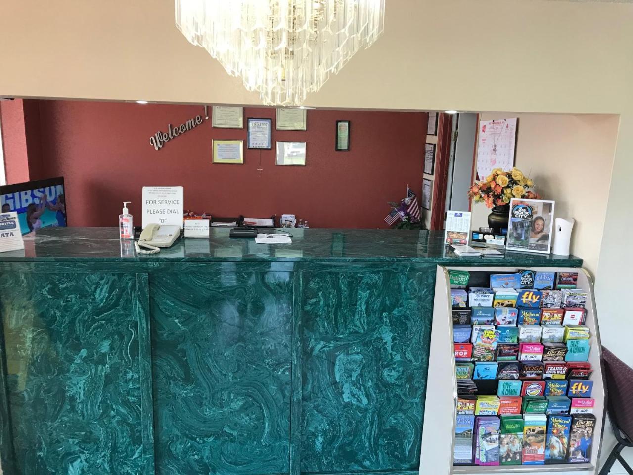 Rodeway Inn Dalton Dış mekan fotoğraf